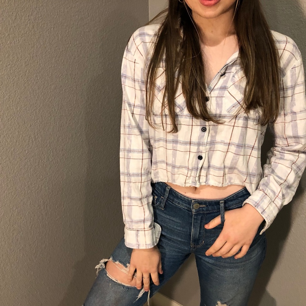 Button Down Crop Plaid Long Sleeve Top